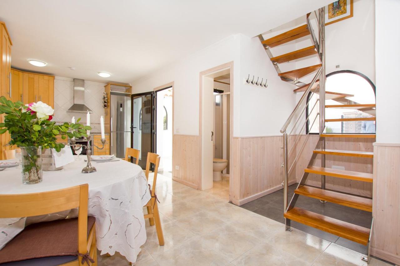 Guesthouse Le Reve Mogan Bagian luar foto