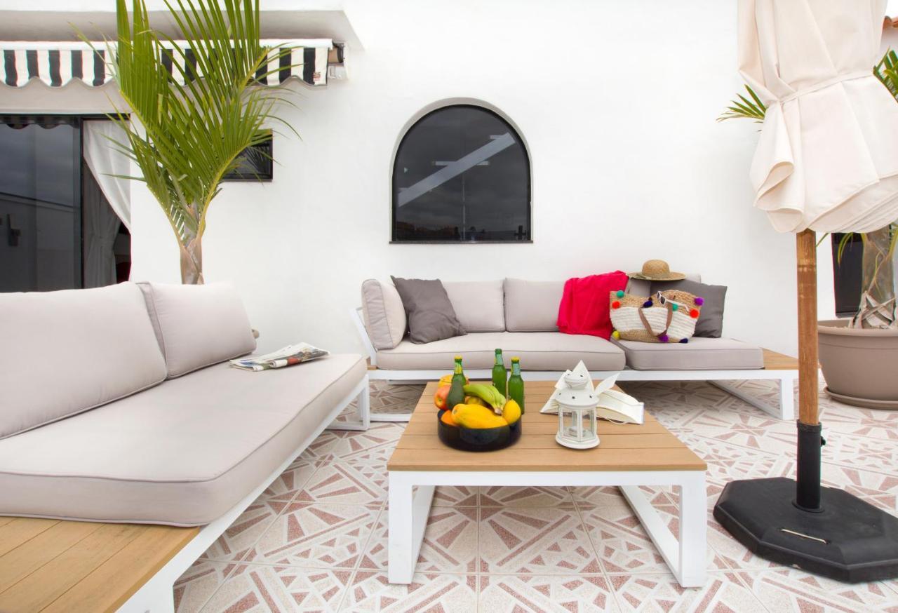 Guesthouse Le Reve Mogan Bagian luar foto