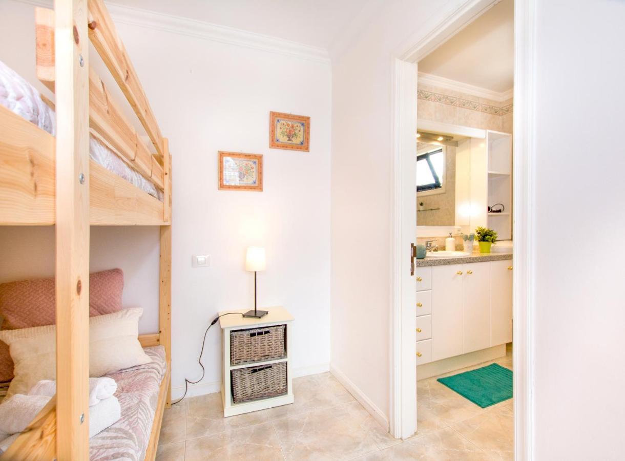 Guesthouse Le Reve Mogan Bagian luar foto