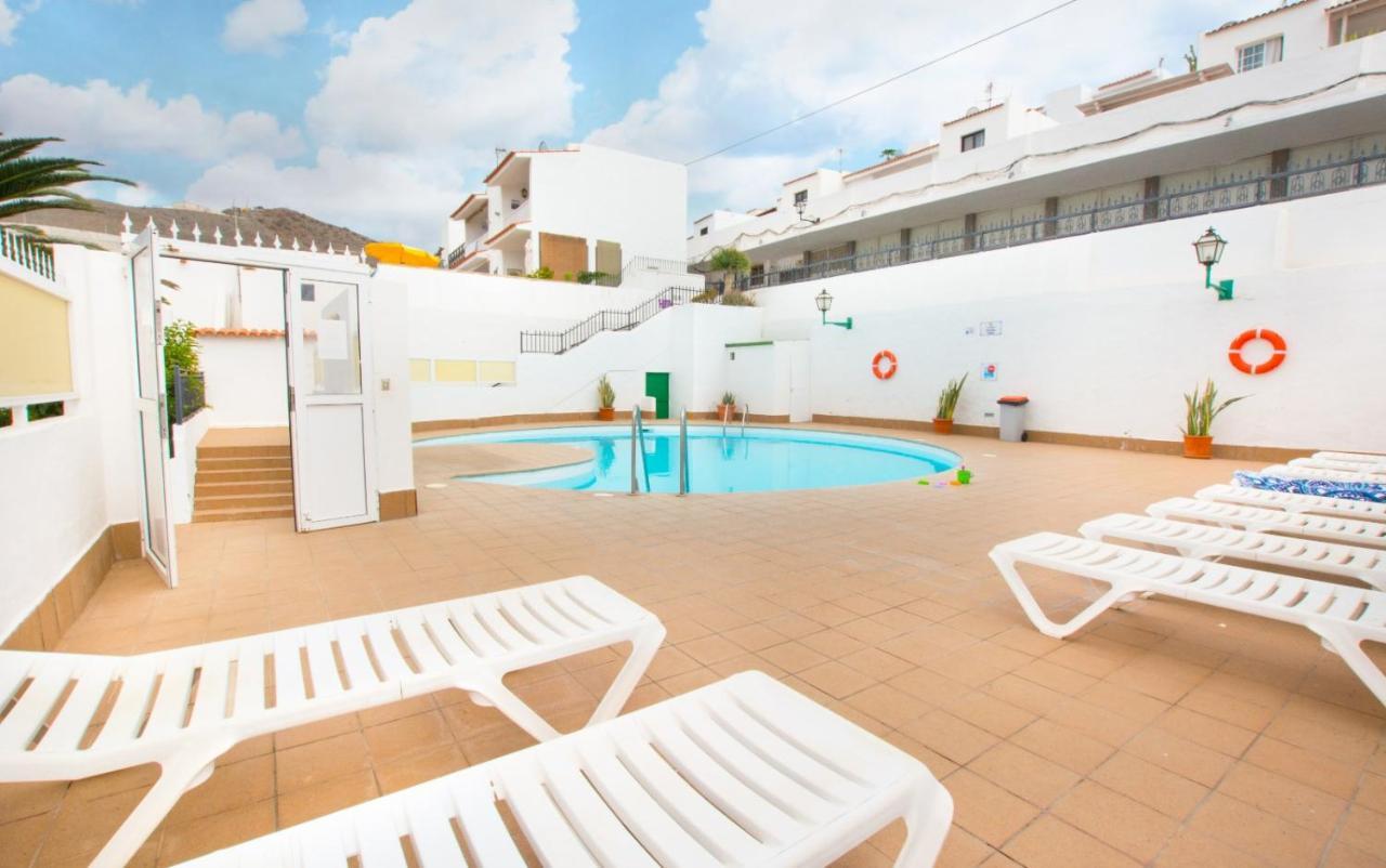 Guesthouse Le Reve Mogan Bagian luar foto